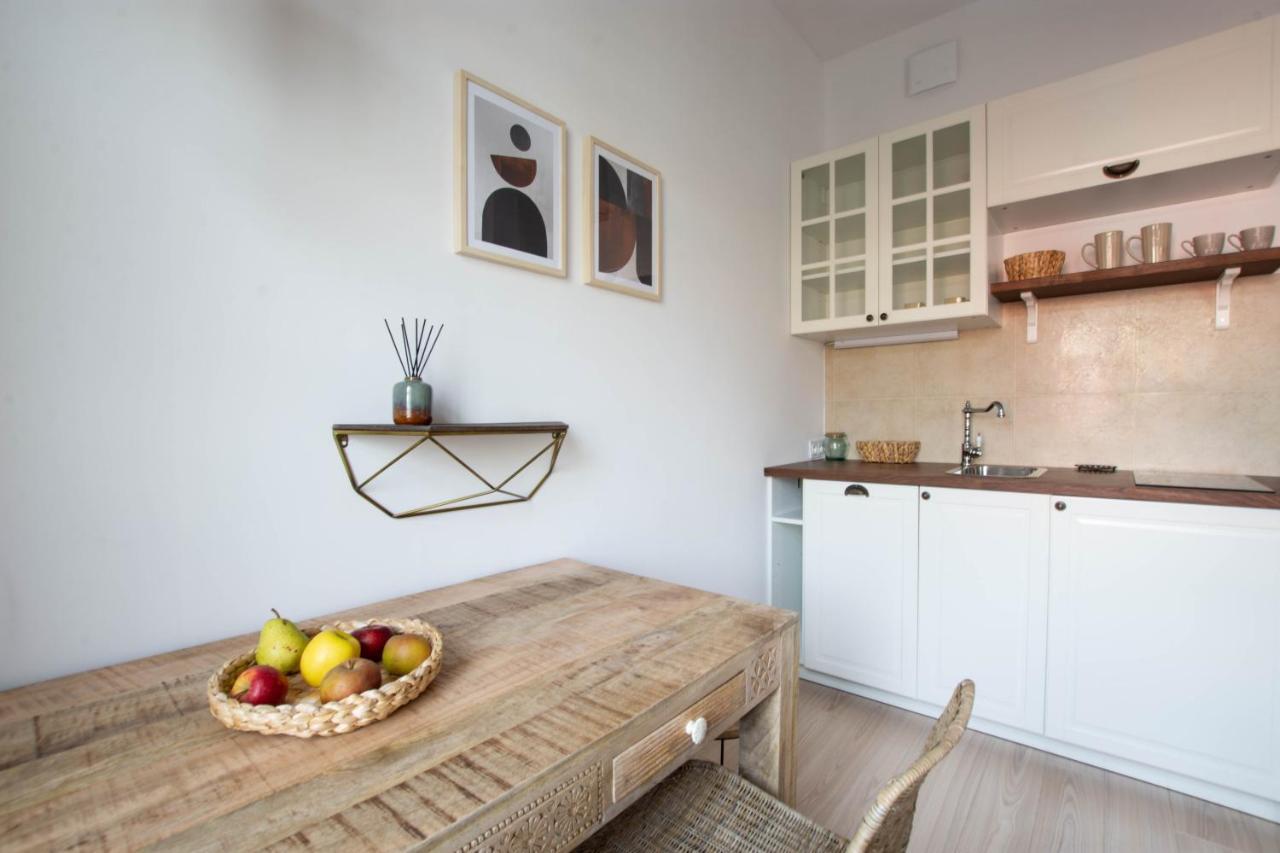 Nice Apartament Poznan Ngoại thất bức ảnh